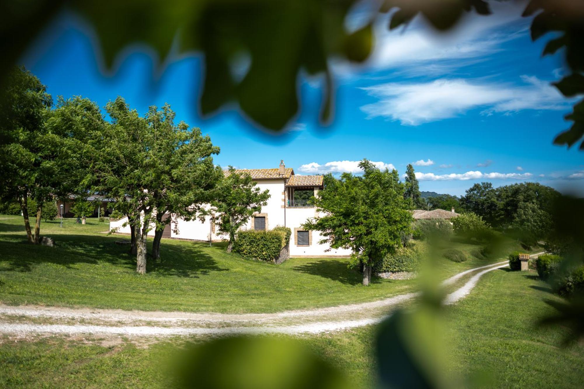 Agri Relais Il Poderaccio Di Bolsena Exterior photo